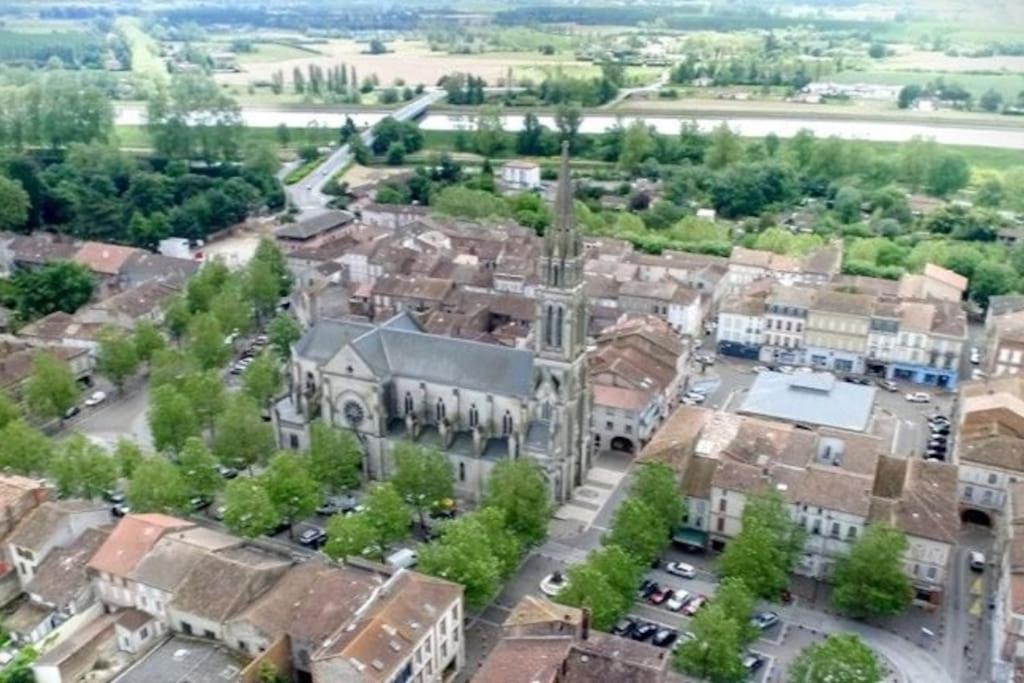 T2 Le Sudiste Valence (Tarn-et-Garonne) Exterior foto